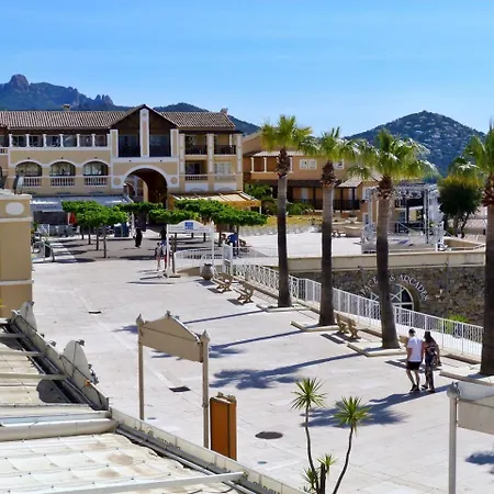 Cap Esterel Village : 2 Pieces Mer Renove 2e Etage- E1 275la * Saint-Raphaël